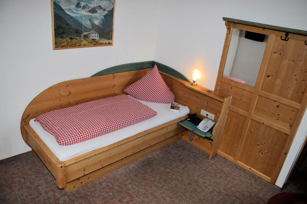 Pension Belvedere Galtür Pokoj fotografie